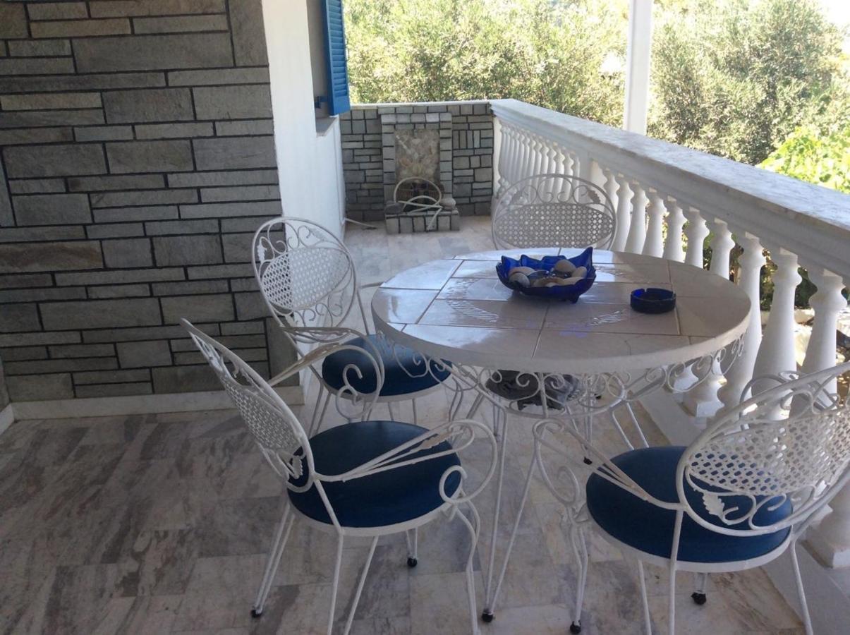 Ikidiki Beach Villa Иериссос Экстерьер фото
