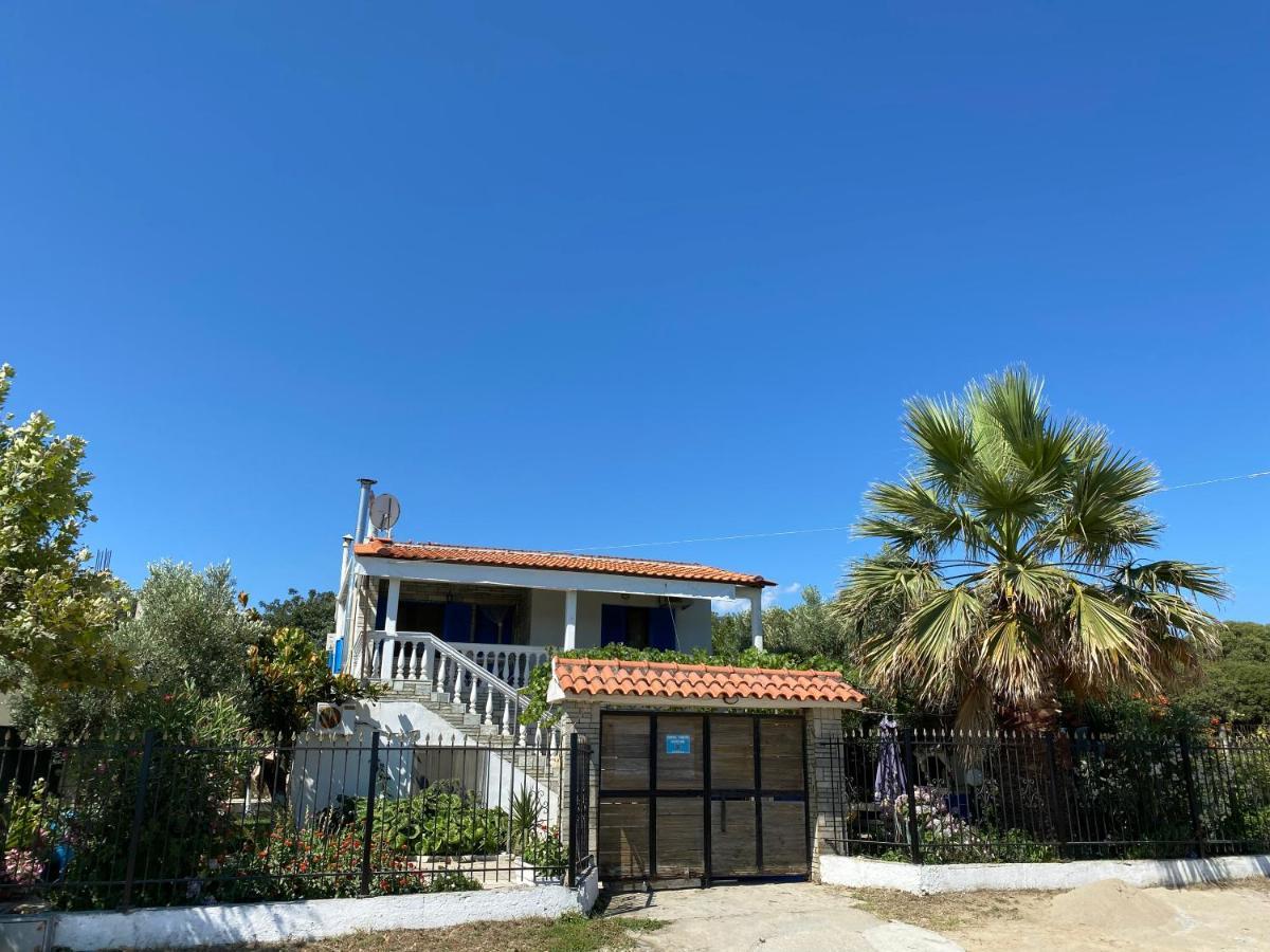 Ikidiki Beach Villa Иериссос Экстерьер фото